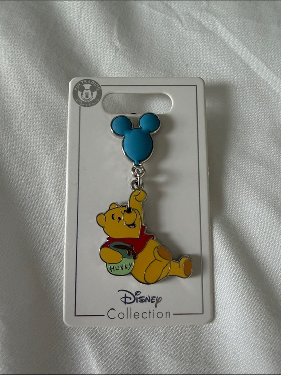 Disney Accessories - Disney Yellow Winnie the Pooh with Blue Mickey Balloon Trading Pin Charm
